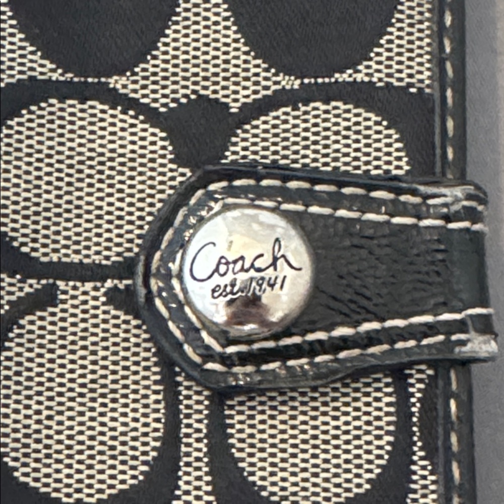Coach Signature Black and Gray Wallet - Picture 4 of 6